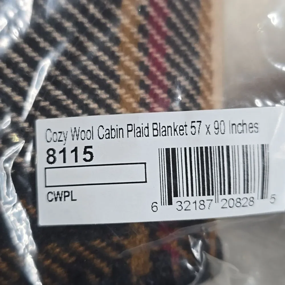3192 NWT Legendary Whitetail Cozy Wool Cabin Throw Blanket 57x90